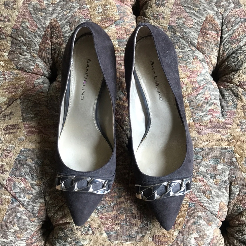 Bandolino Beautiful Suede Pumps